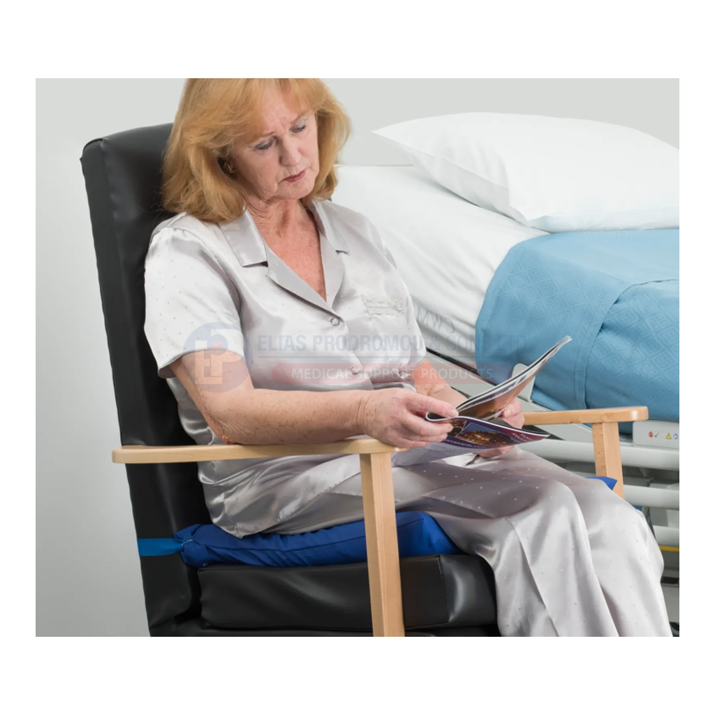 Repose Cushion on a static chair. Illustrative cover shown fitted; selected product is the EU cover only. Cushion, pump and chair are not included.