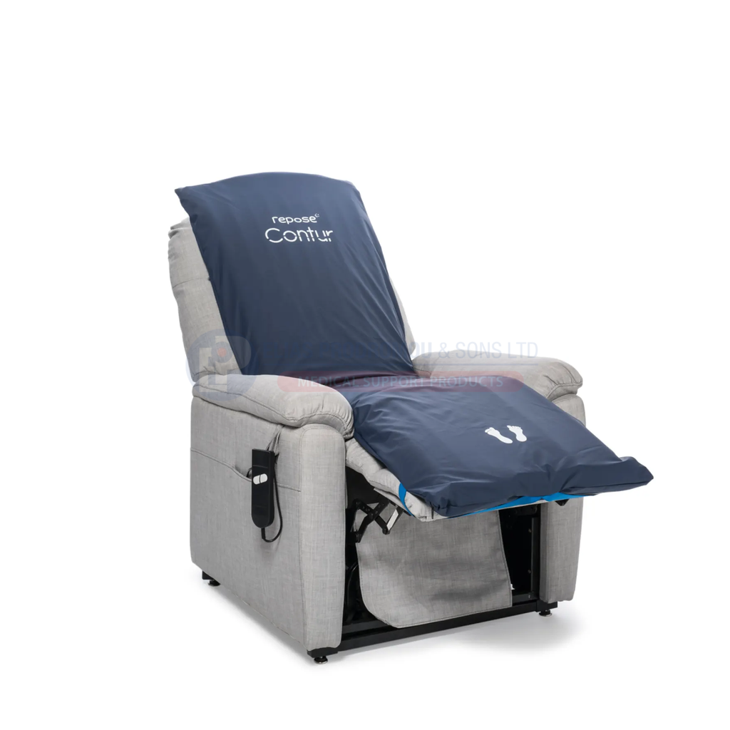 Contur on the recliner with leg-rest extended. Cover shown fitted; air inner, pump and chair are not included.