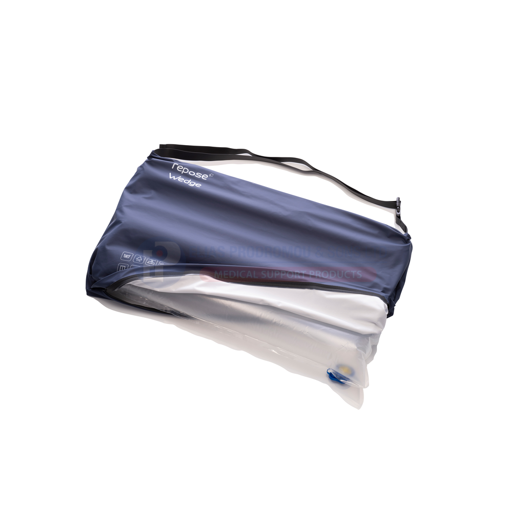 Standard Wedge cover opened to show its lining and fitted inner. Cover only; the air Wedge and pump are not included.