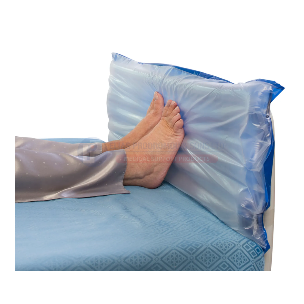 Sole Protector fitted at the foot of the bed, side view. Bed and furniture are not included.